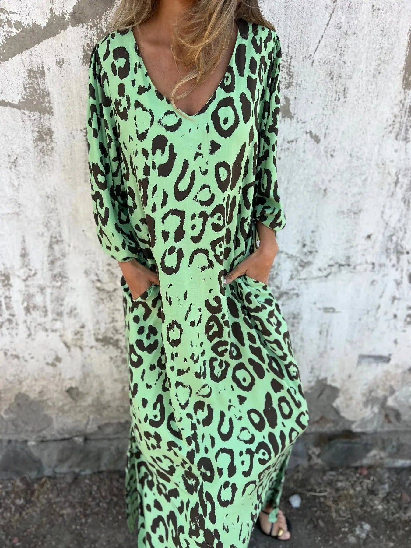 Women 2025 Spring Vintage Leopard Print Loose Long Dresses New Elegant V Neck Pocket Maxi Dress Autumn Lantern Sleeve Dress Robe